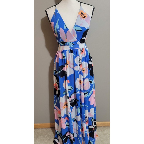 Express Dresses & Skirts - Express Floral Strappy Open Back Maxi Dress
